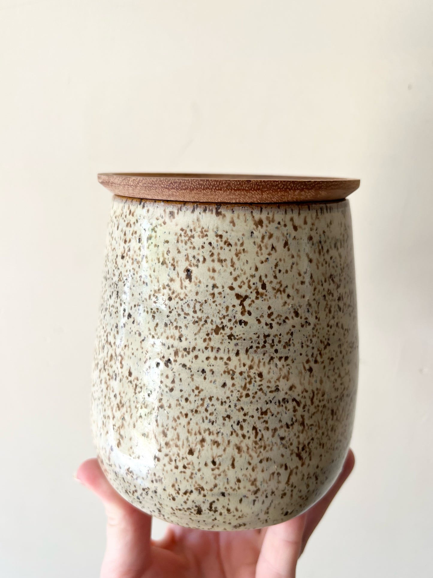 Oak Canister