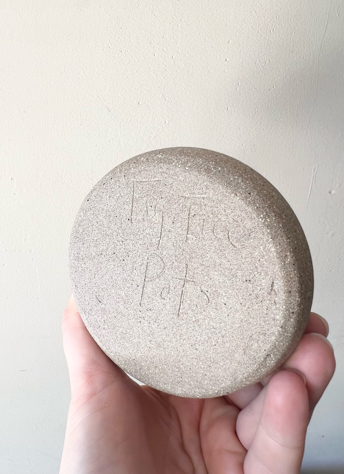 Bare Oak Vessel