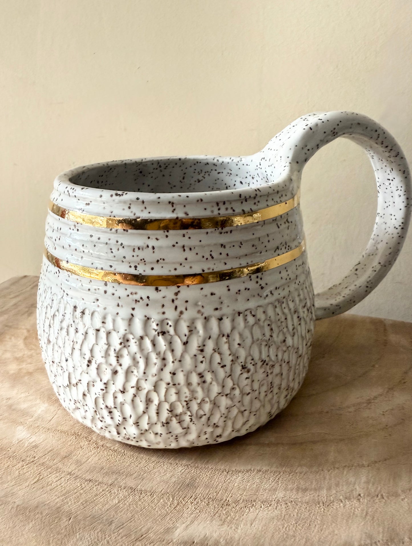 White Gold Half Carved Mug