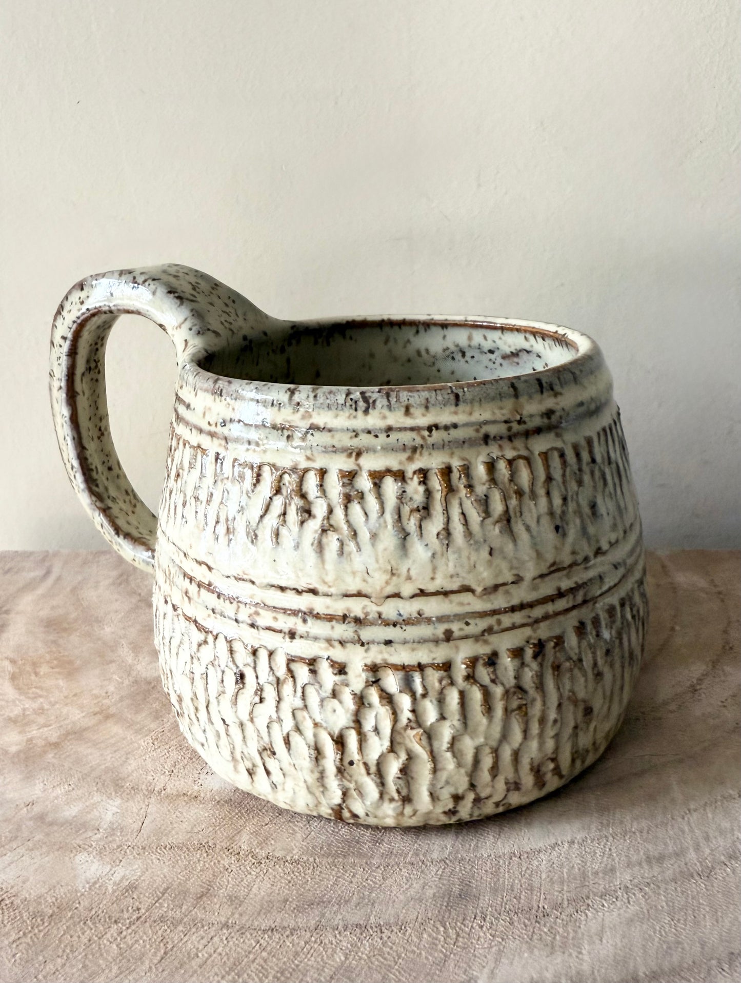 Oak Classic Carved Mug