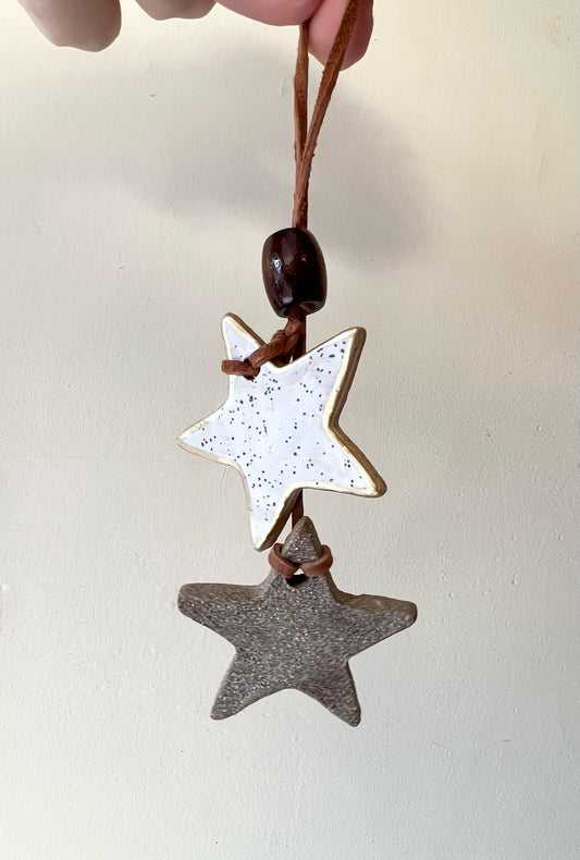 Gold Dangle Star Ornament 1