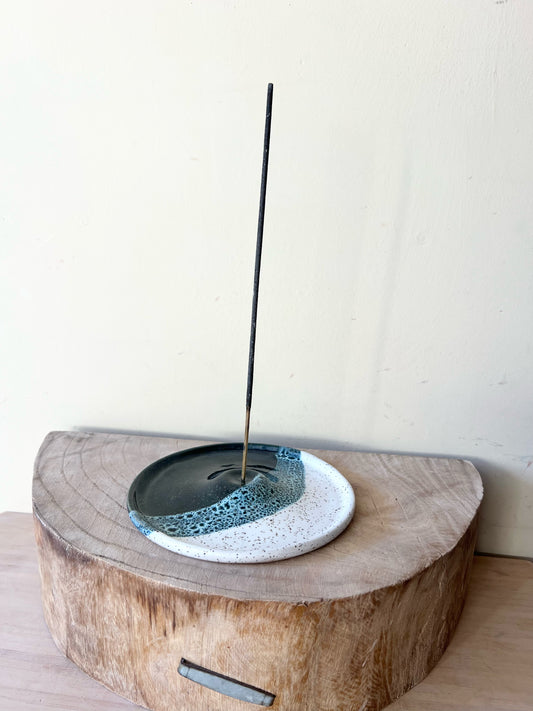 Wave Incense Holder