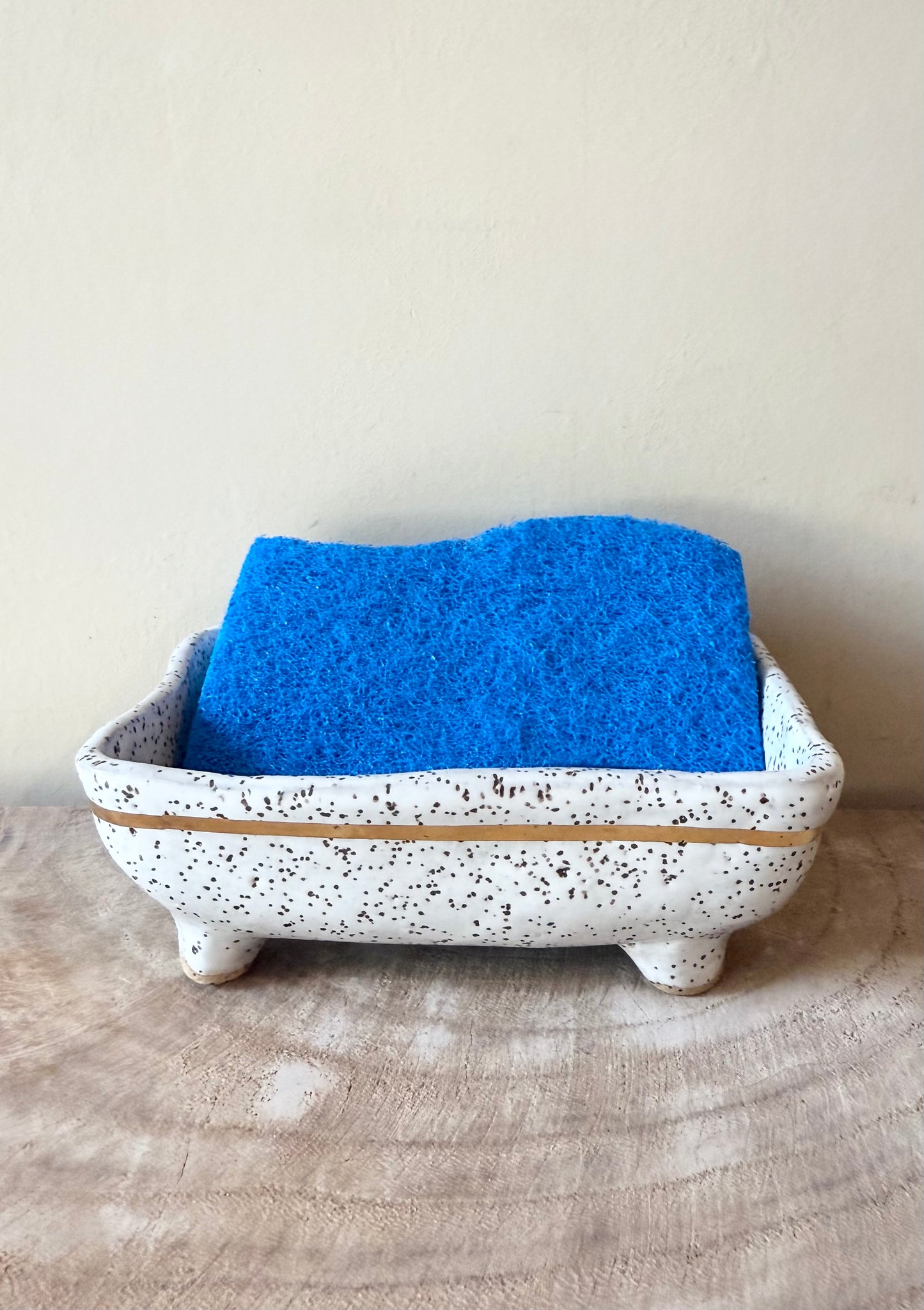 White Gold Speckled Sponge Dish