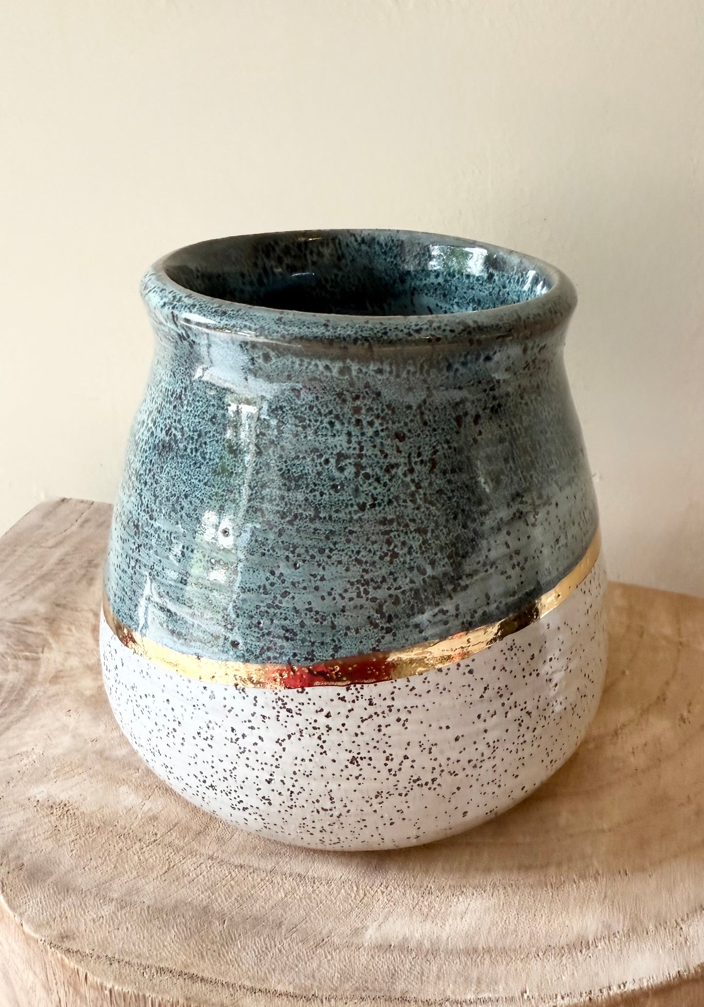 Speckled Moss Gold Vase